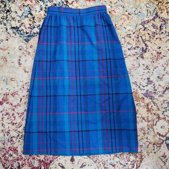Sold - Pendleton Wool Skirt with Pockets - Picture 7 of 15